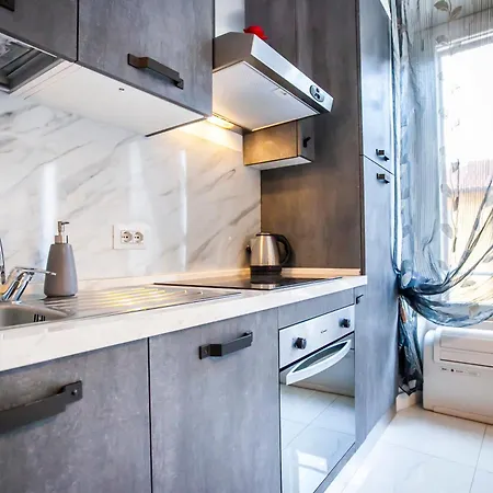 Milano 76 Apartmán *