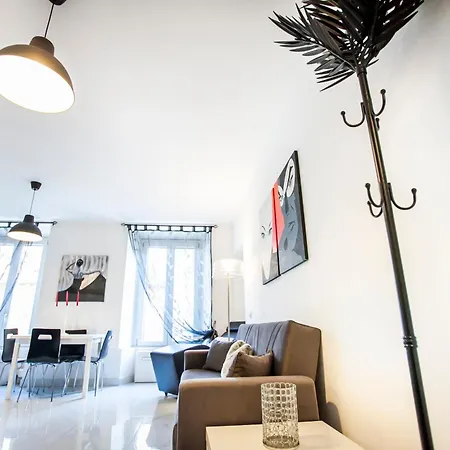 Milano 76 Apartmán *